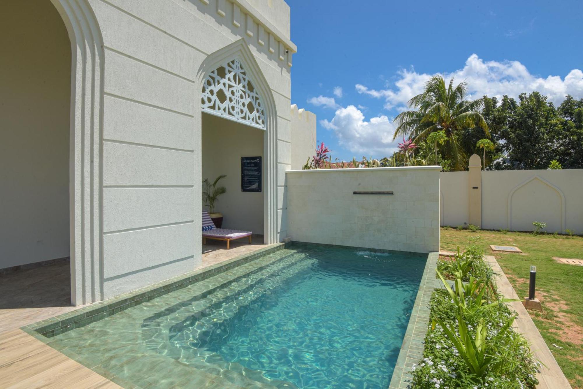 Golden Tulip Zanzibar Airport Hotel&Spa Buitenkant foto