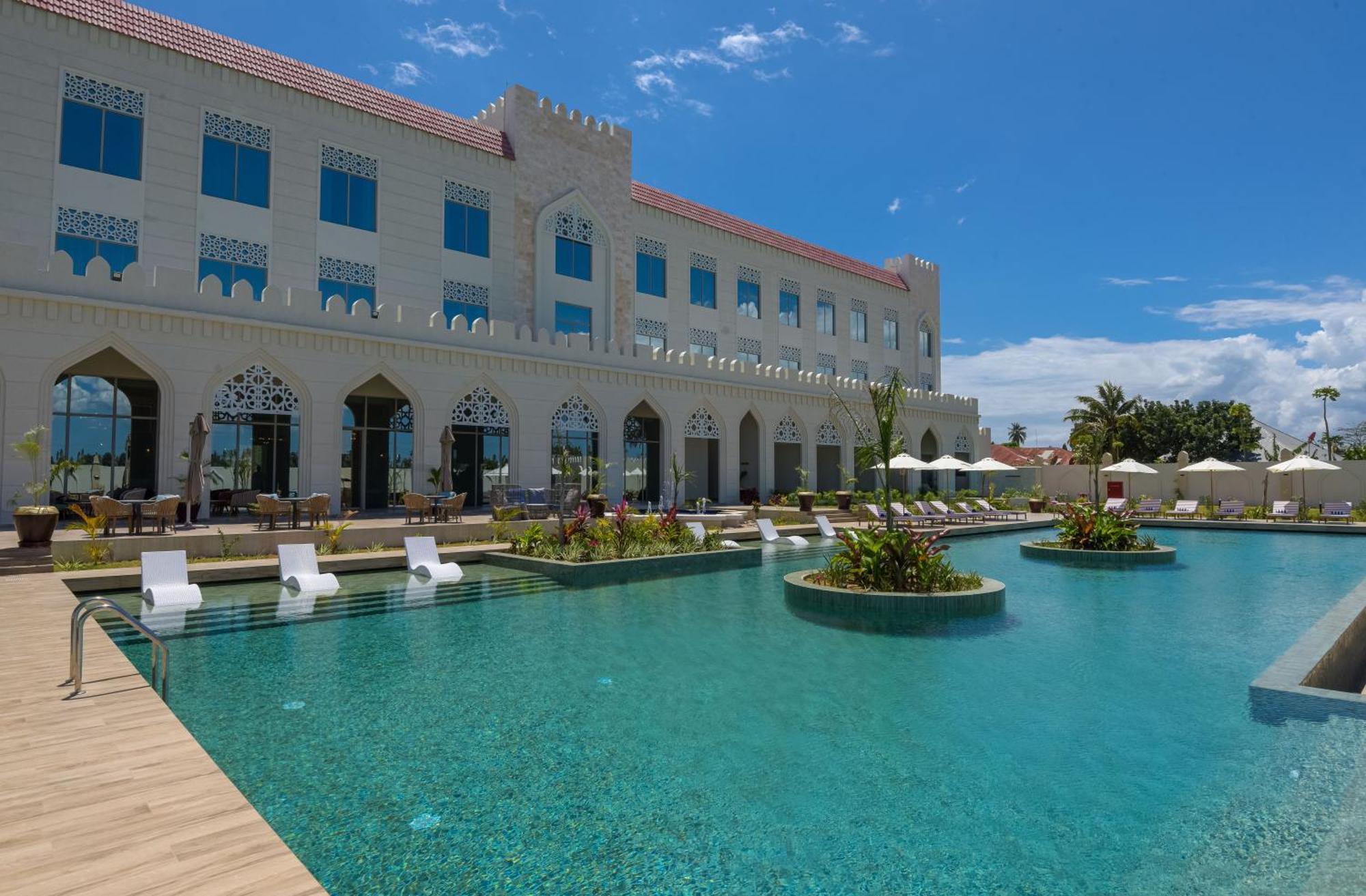 Golden Tulip Zanzibar Airport Hotel&Spa Buitenkant foto
